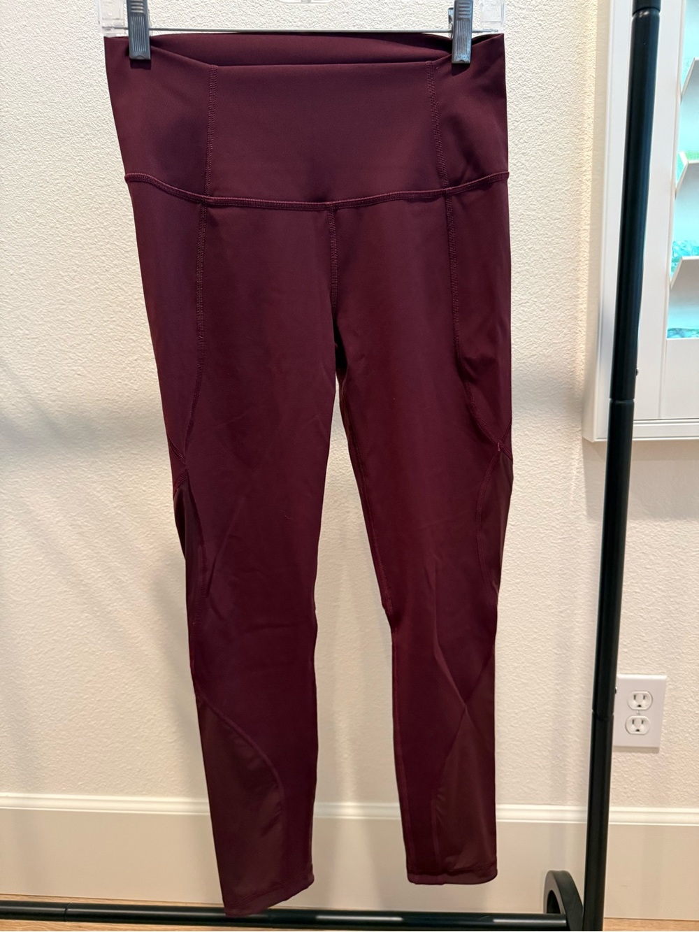 lululemon athletica maroon Leggings